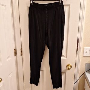 Orb Black Pants Large Women's Large